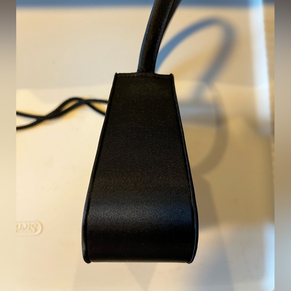 Small Black Evening Purse. - Picture 2 of 10